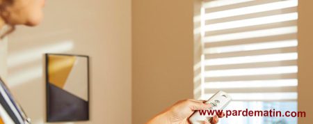 پرده برقی ریموت دار